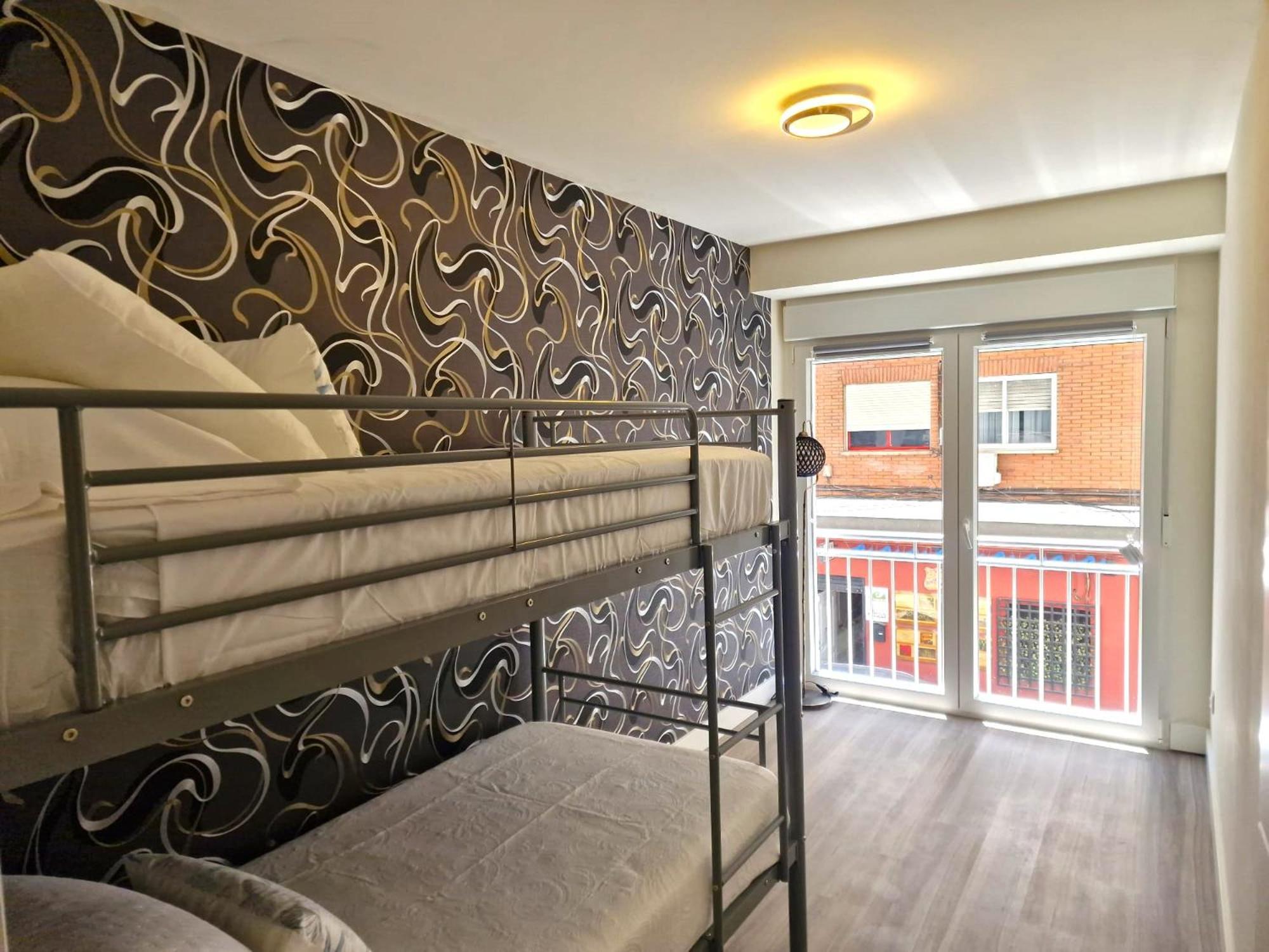 Madrid Suites Exterior photo