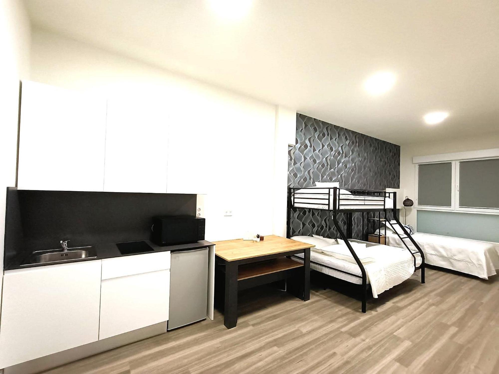 Madrid Suites Exterior photo