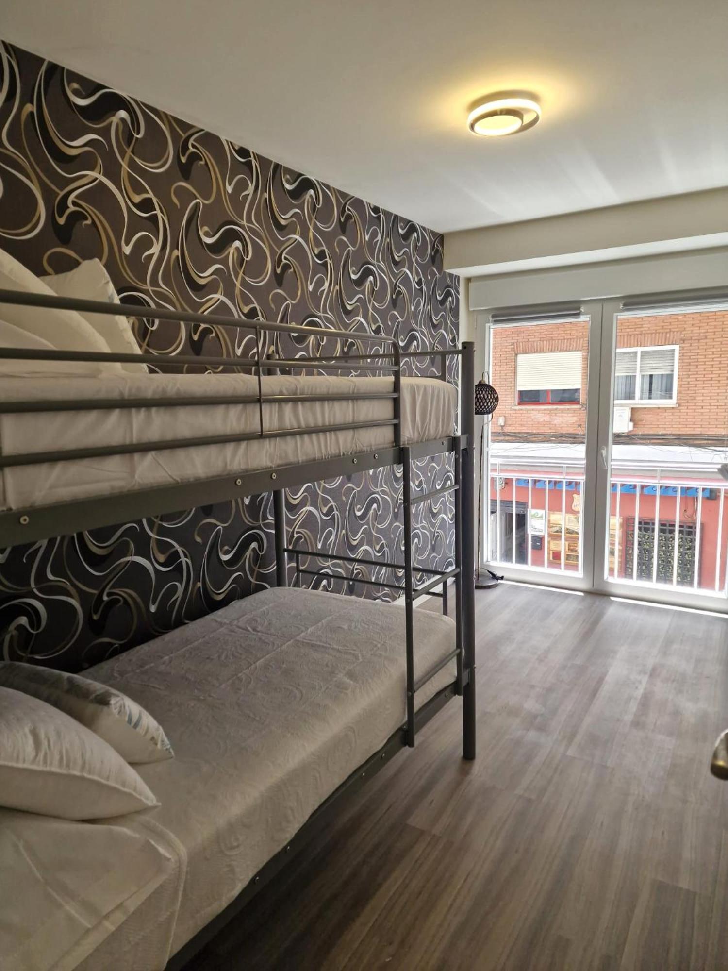 Madrid Suites Exterior photo